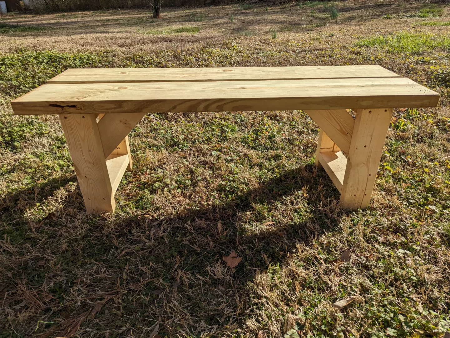 2x4 garden bench featured image